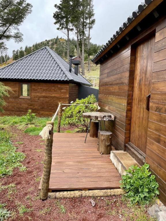 מלון פונשל Mountain Eco Shelter 2 מראה חיצוני תמונה